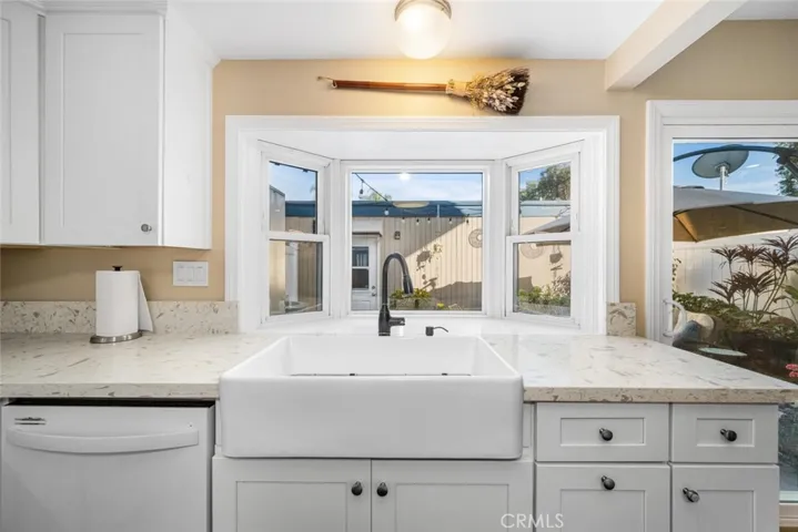 4385 Larwin, Cypress, California 90630