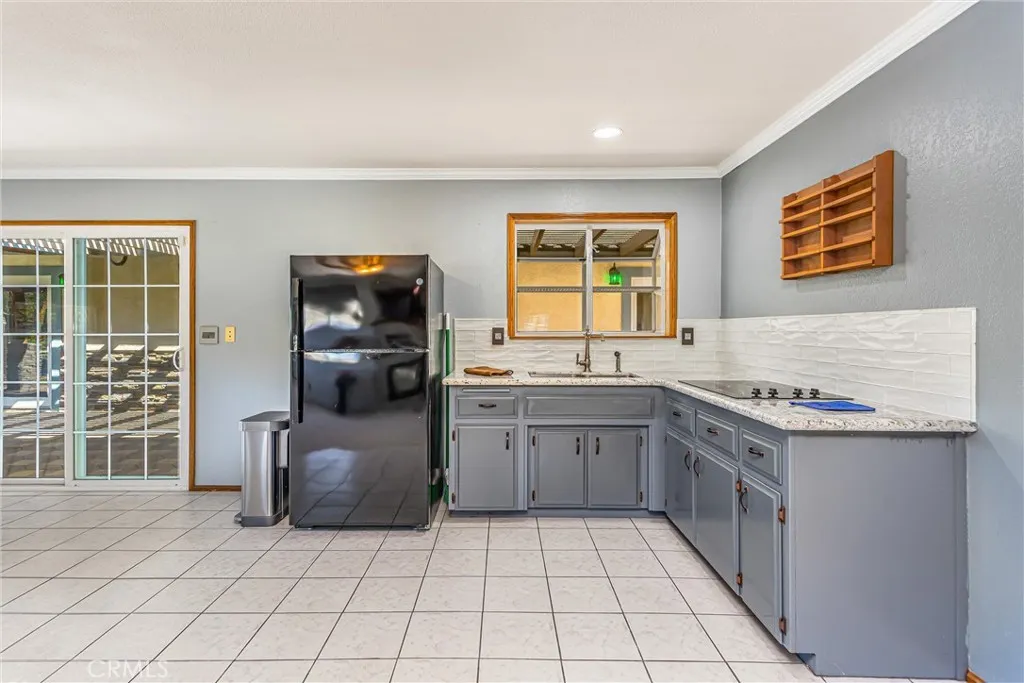 19815 Magnolia, Nuevo, California 92567 home-pic-42