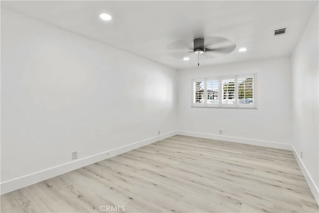 18672 Spaulding, Santa Ana, California 92705 home-pic-26