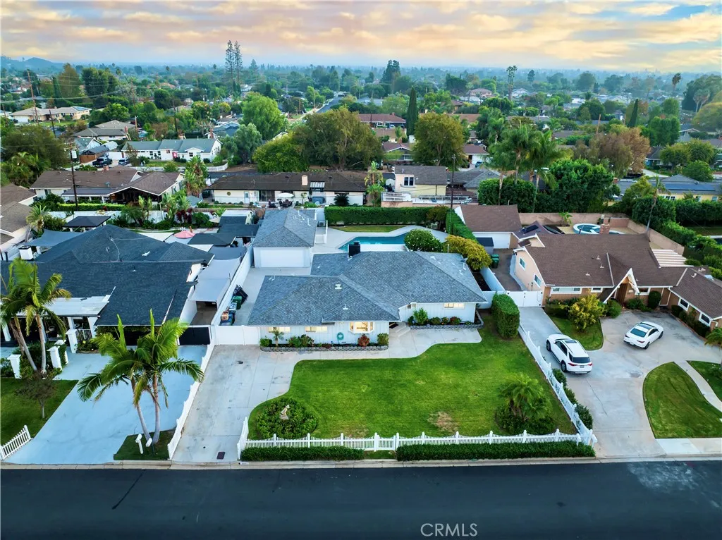 18672 Spaulding, Santa Ana, California 92705 home-pic-1