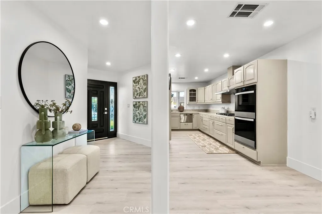 18672 Spaulding, Santa Ana, California 92705 home-pic-15