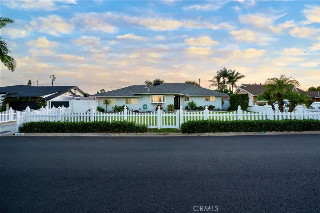 18672 Spaulding, Santa Ana, California 92705 home-pic-0