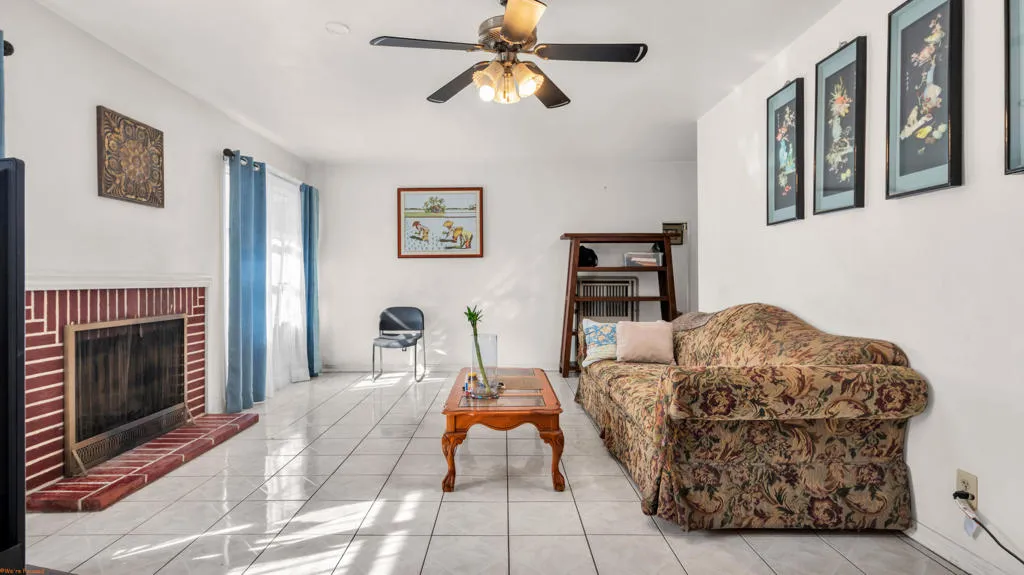 4267 E Sunny Dunes Road, Palm Springs, California 92264 home-pic-5