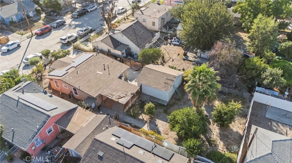 994 W 15th, San Bernardino, California 92411 home-pic-25