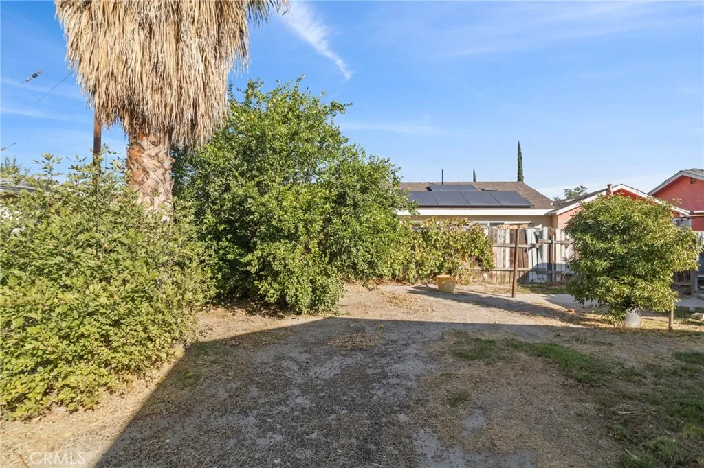 994 W 15th, San Bernardino, California 92411 home-pic-16