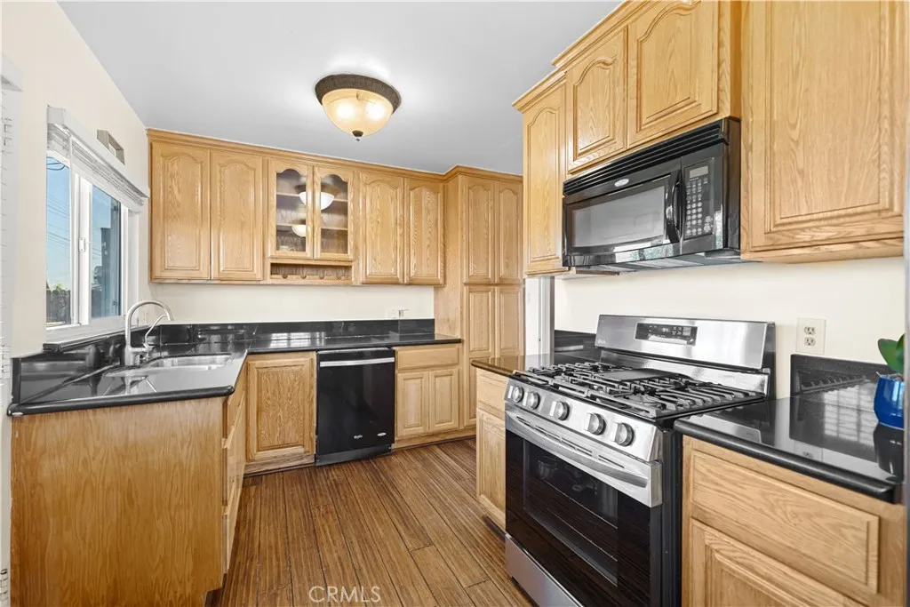 11718 Thermal Drive, La Mirada, California 90638 home-pic-9