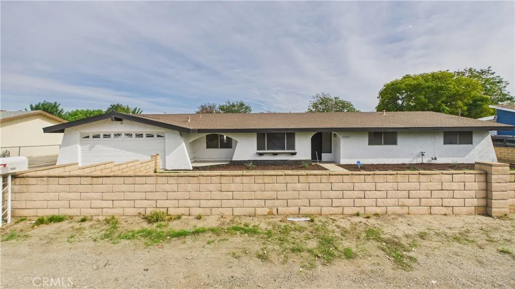 5726 Marlatt, Jurupa Valley, California 91752 home-pic-5