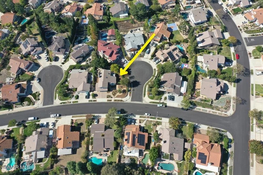 3037 Klamath Avenue, Simi Valley, California 93063 home-pic-35