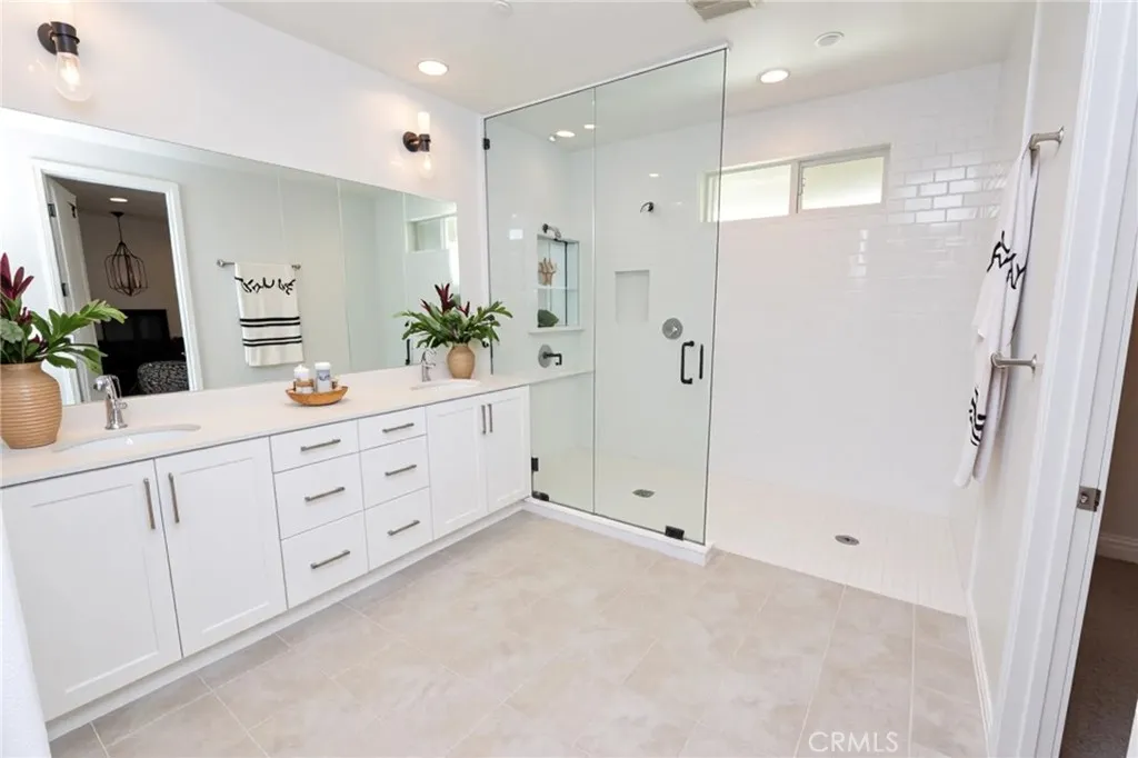 39824 Ninebark Court, Temecula, California 92591 home-pic-5