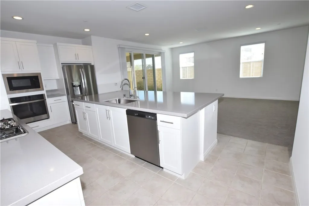 39824 Ninebark Court, Temecula, California 92591 home-pic-10