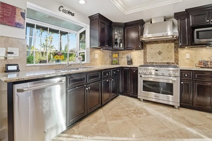 4980 Woodcrest, Yorba Linda, California 92886