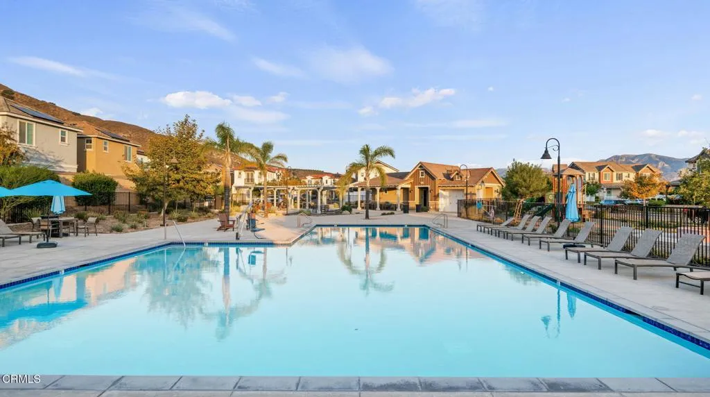 330 Buttercup Street, Fillmore, California 93015 home-pic-35