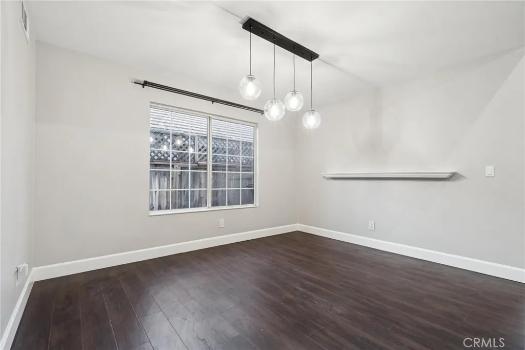 19725 Collins Road, Canyon Country, California 91351 home-pic-7