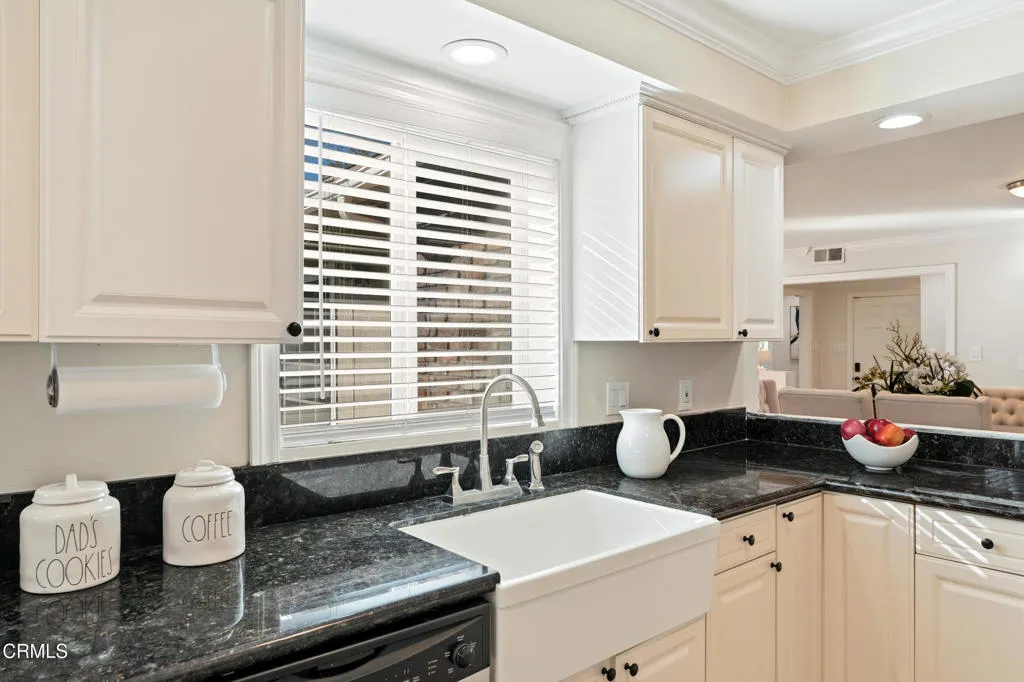 3032 Wallingford Road, Pasadena, California 91107 home-pic-25