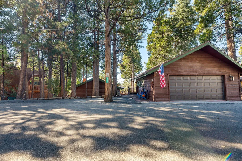25275 Norwood Drive, Idyllwild, California 92549 home-pic-4