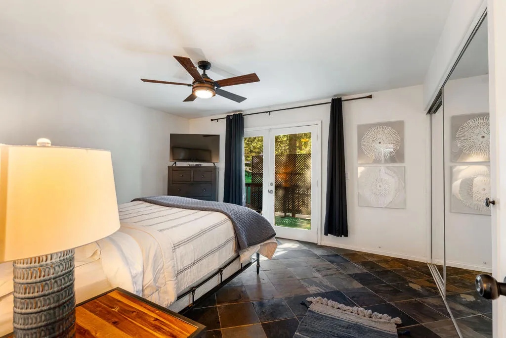 25275 Norwood Drive, Idyllwild, California 92549 home-pic-22