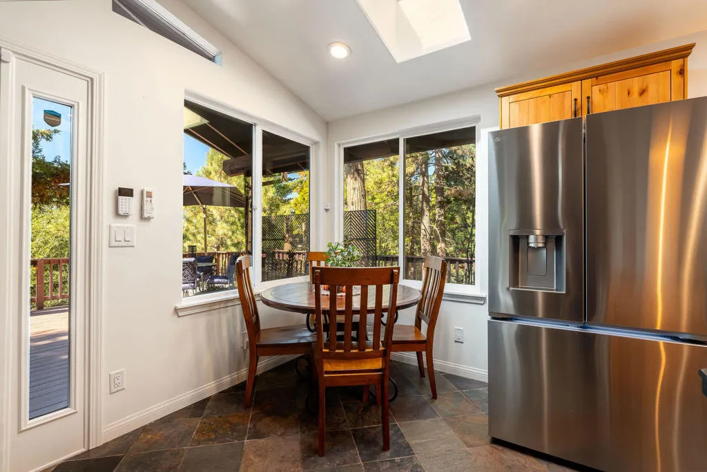 25275 Norwood Drive, Idyllwild, California 92549 home-pic-16