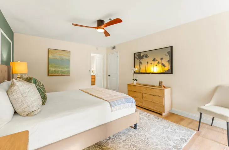 200 E. Racquet Club #60-24