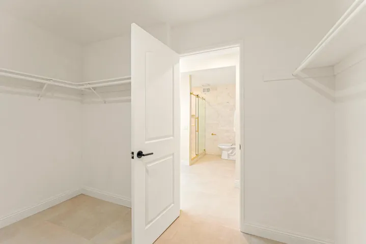 200 E. Racquet Club #60-29