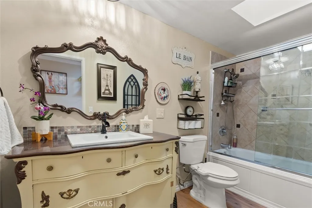 25610 Amber Leaf Road, Torrance, California 90505 home-pic-26