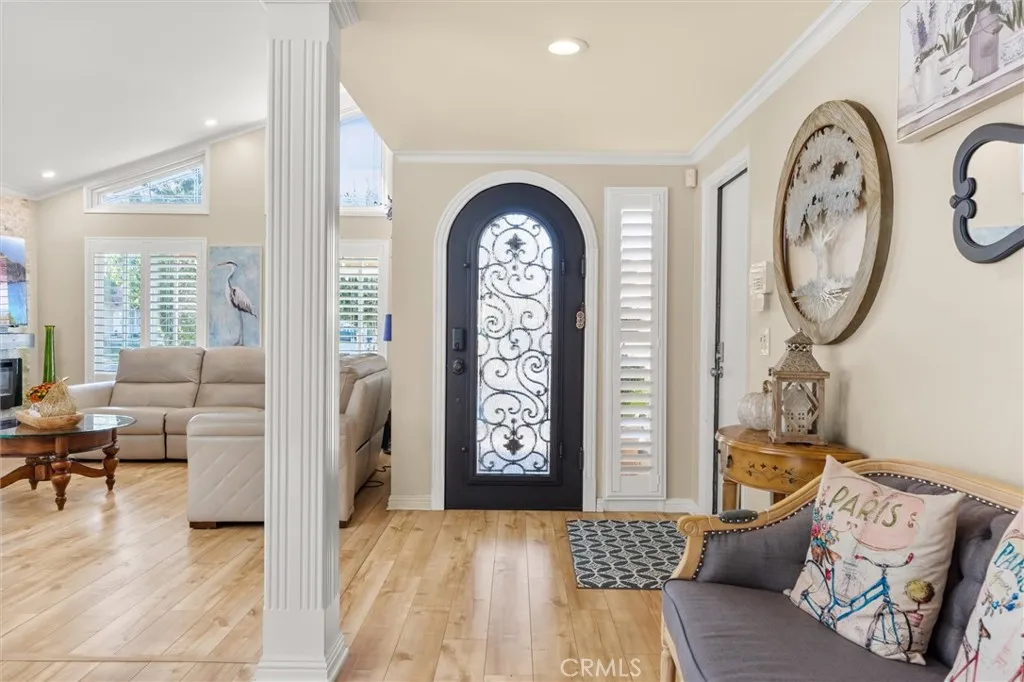 25610 Amber Leaf Road, Torrance, California 90505 home-pic-4