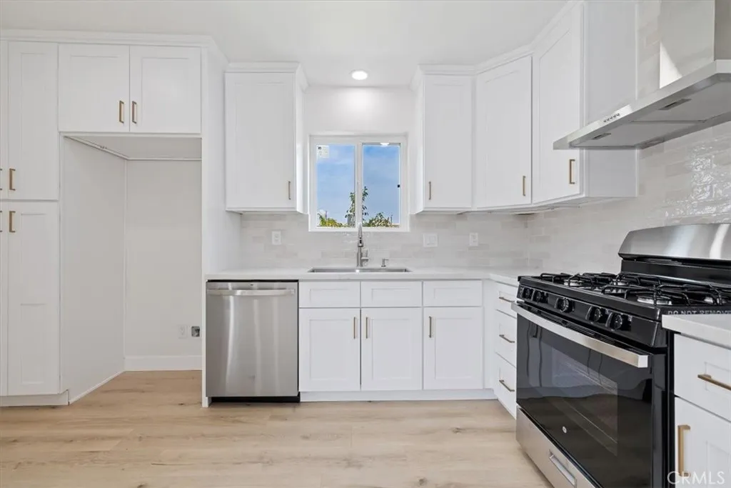 227 S 4th, La Puente, California 91746 home-pic-15