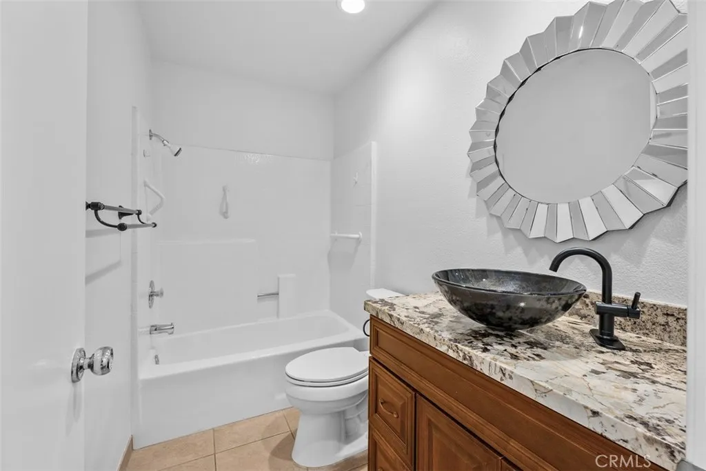 4346 Los Padres Drive, Fallbrook, California 92028 home-pic-17