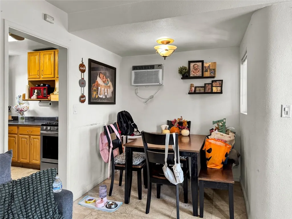 113 N 19th Street, Montebello, California 90640 home-pic-14