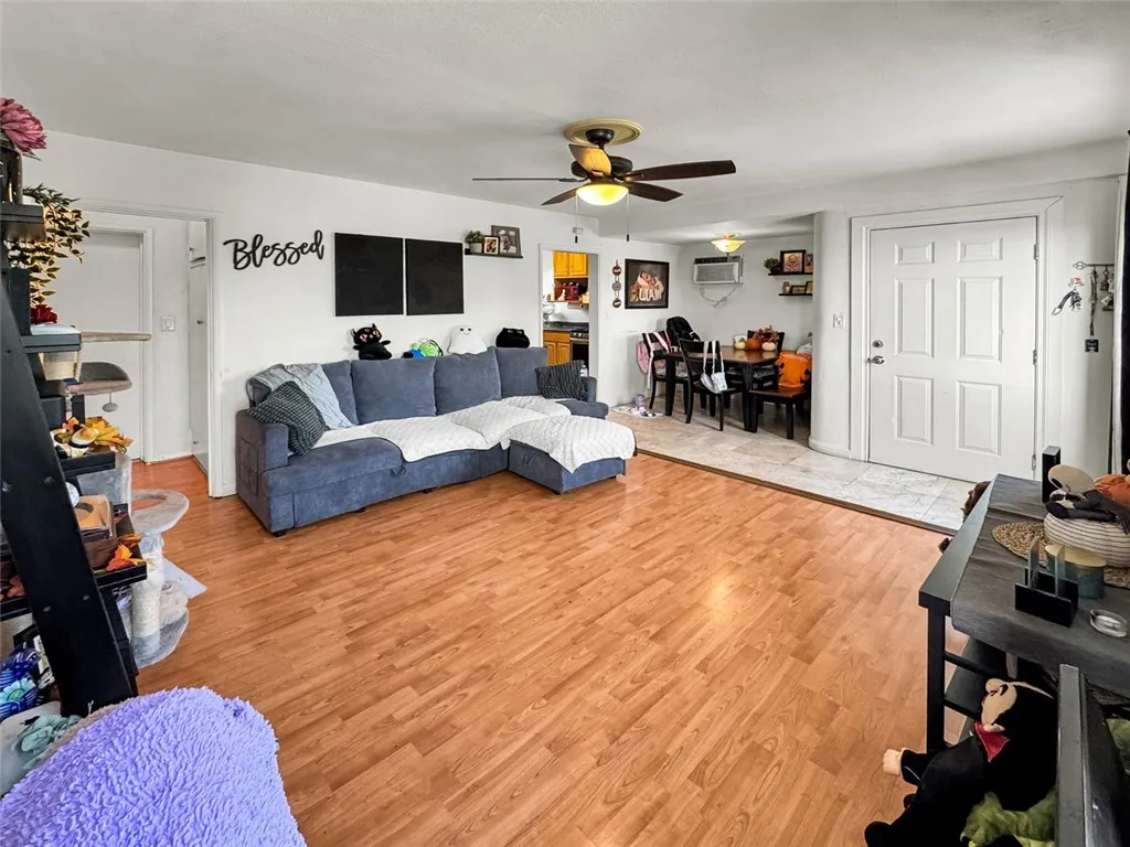 113 N 19th Street, Montebello, California 90640 home-pic-12