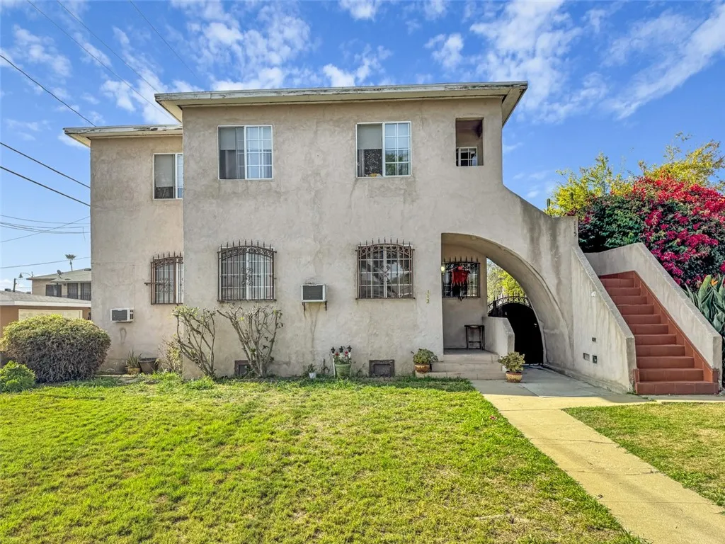 113 N 19th Street, Montebello, California 90640 home-pic-0