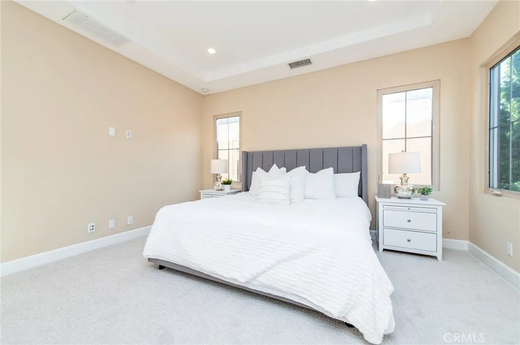 55 White Blossom, Irvine, California 92620 home-pic-24