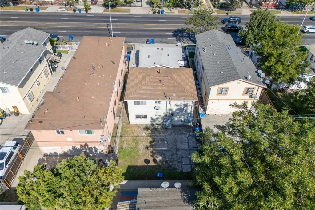 736 W Century, Los Angeles, California 90044 home-pic-53