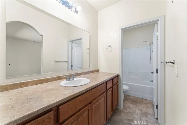 Primary Bath (Size: 5'1" x 5'5" Tub Area)