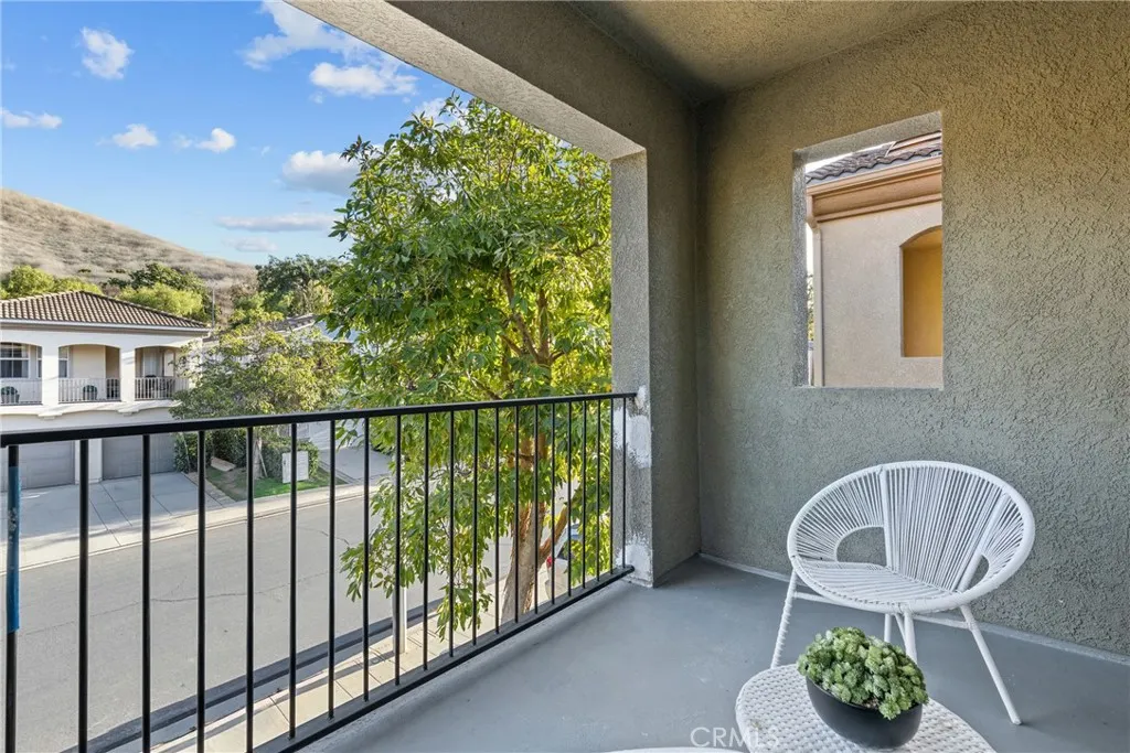 173 Parkside Drive, Simi Valley, California 93065 home-pic-23