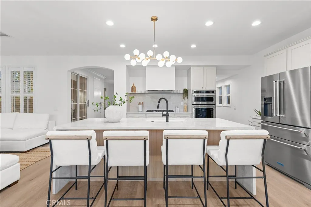 173 Parkside Drive, Simi Valley, California 93065 home-pic-2