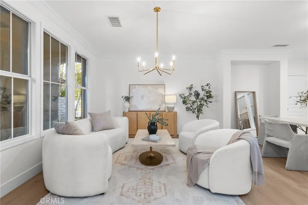 173 Parkside Drive, Simi Valley, California 93065 home-pic-8
