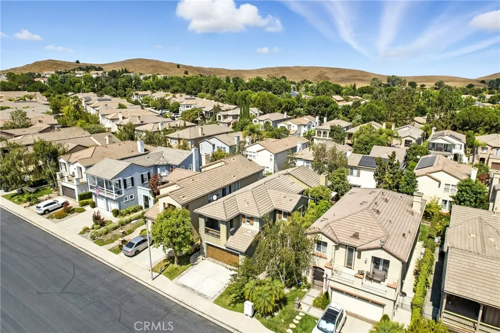 173 Parkside Drive, Simi Valley, California 93065 home-pic-28