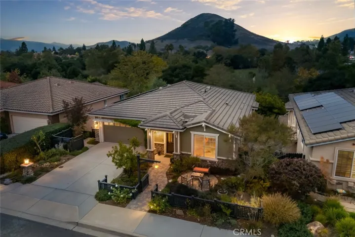4451 Spanish Oaks, San Luis Obispo, California 93401