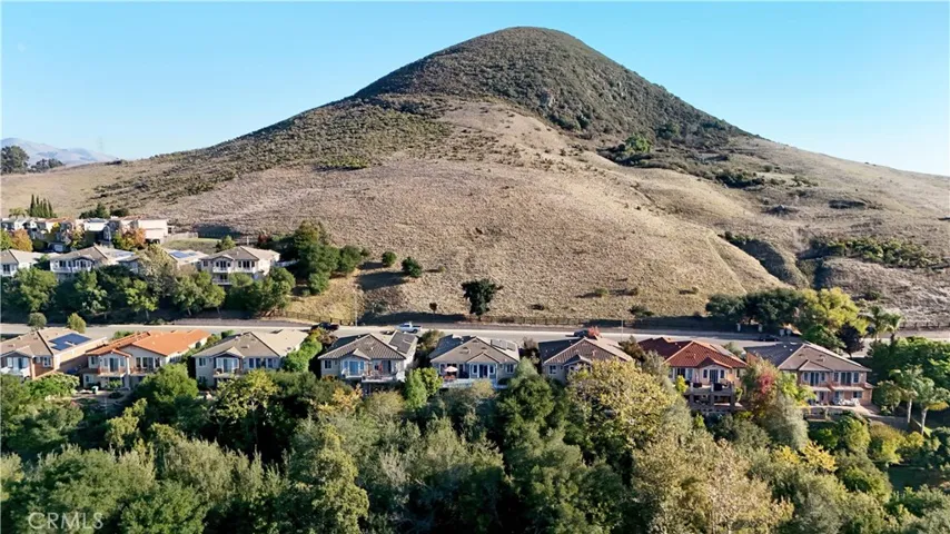 4451 Spanish Oaks, San Luis Obispo, California 93401