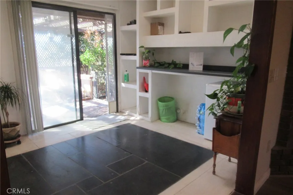 16035 Venango, Apple Valley, California 92307 home-pic-22
