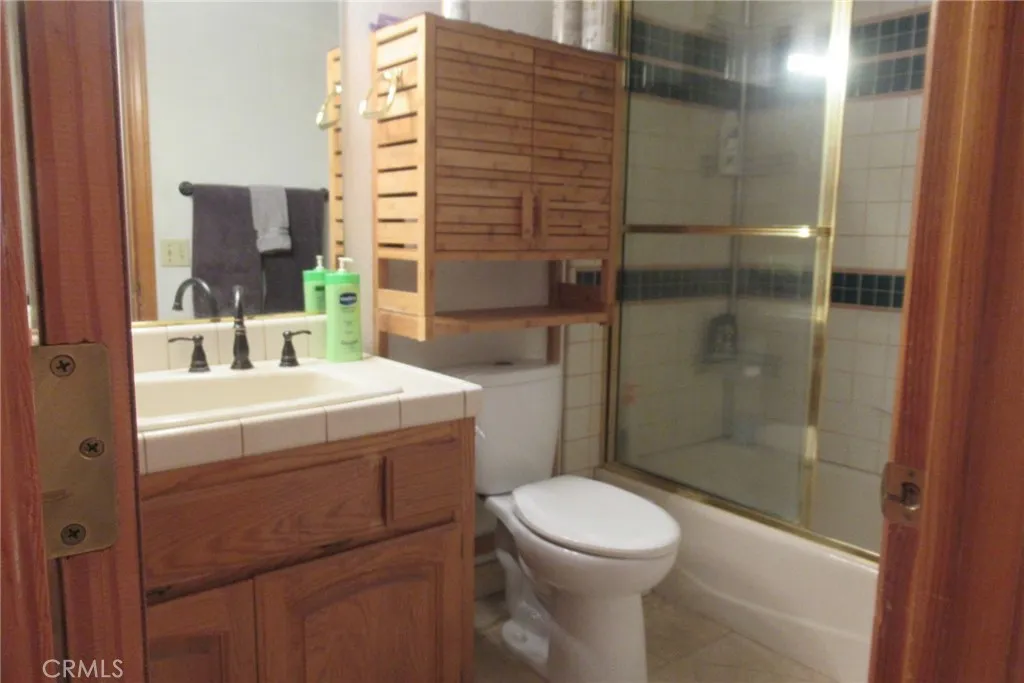 16035 Venango, Apple Valley, California 92307 home-pic-18