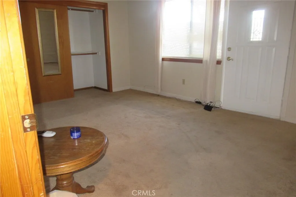 16035 Venango, Apple Valley, California 92307 home-pic-11