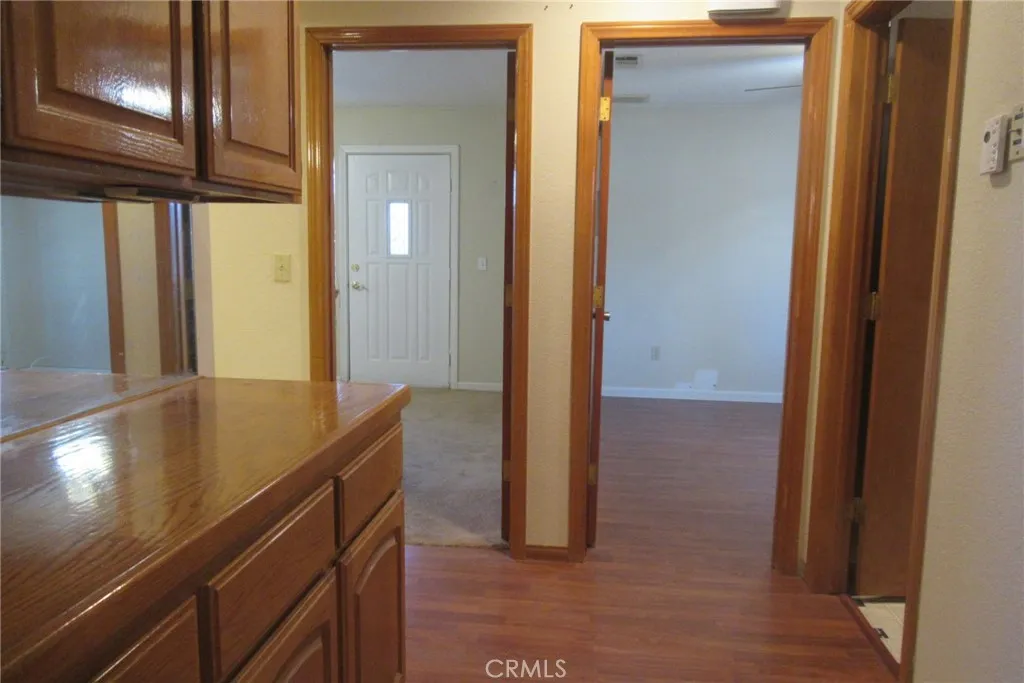 16035 Venango, Apple Valley, California 92307 home-pic-14