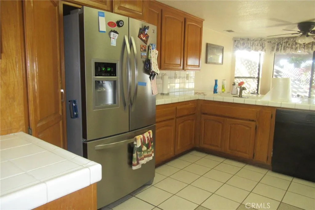 16035 Venango, Apple Valley, California 92307 home-pic-20