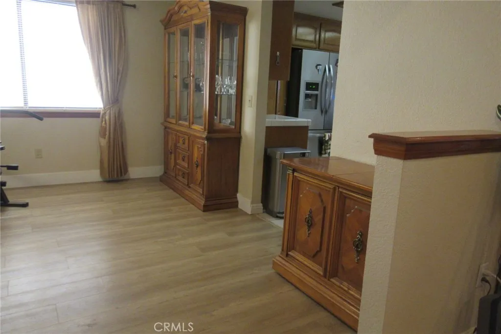 16035 Venango, Apple Valley, California 92307 home-pic-8