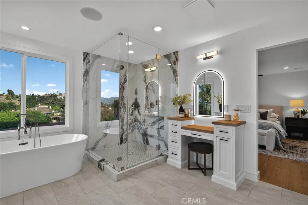 266 S Via Montanera, Anaheim Hills, California 92807 home-pic-51