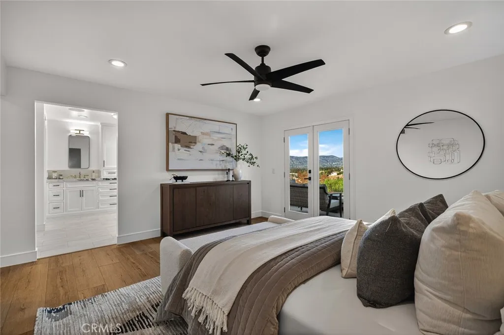 266 S Via Montanera, Anaheim Hills, California 92807 home-pic-46