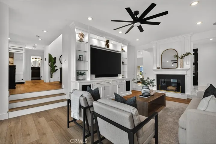 266 S Via Montanera, Anaheim Hills, California 92807