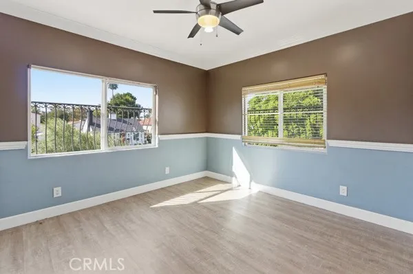5048 Hesperia, Encino, California 91316