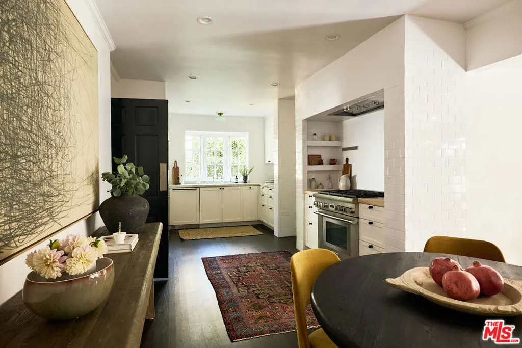 5712 Spring Oak Drive, Los Angeles, California 90068 home-pic-11